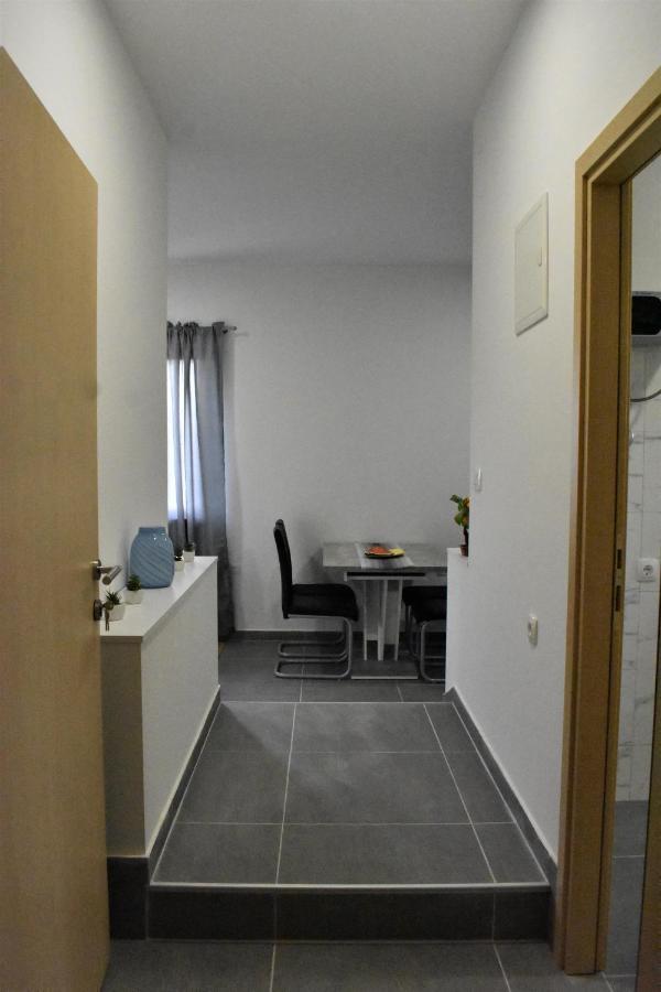 Apartmani Skorpion Kaštela Kültér fotó