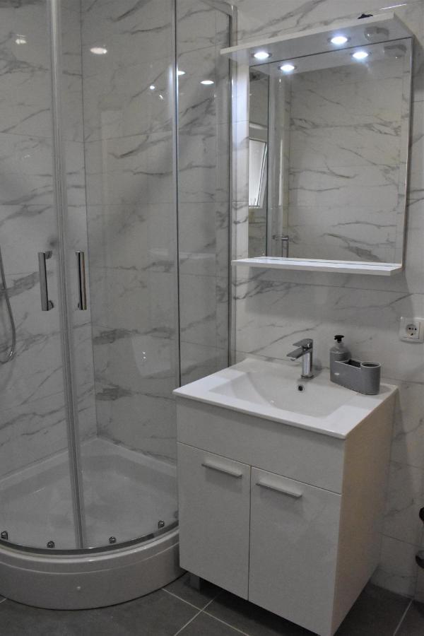 Apartmani Skorpion Kaštela Kültér fotó