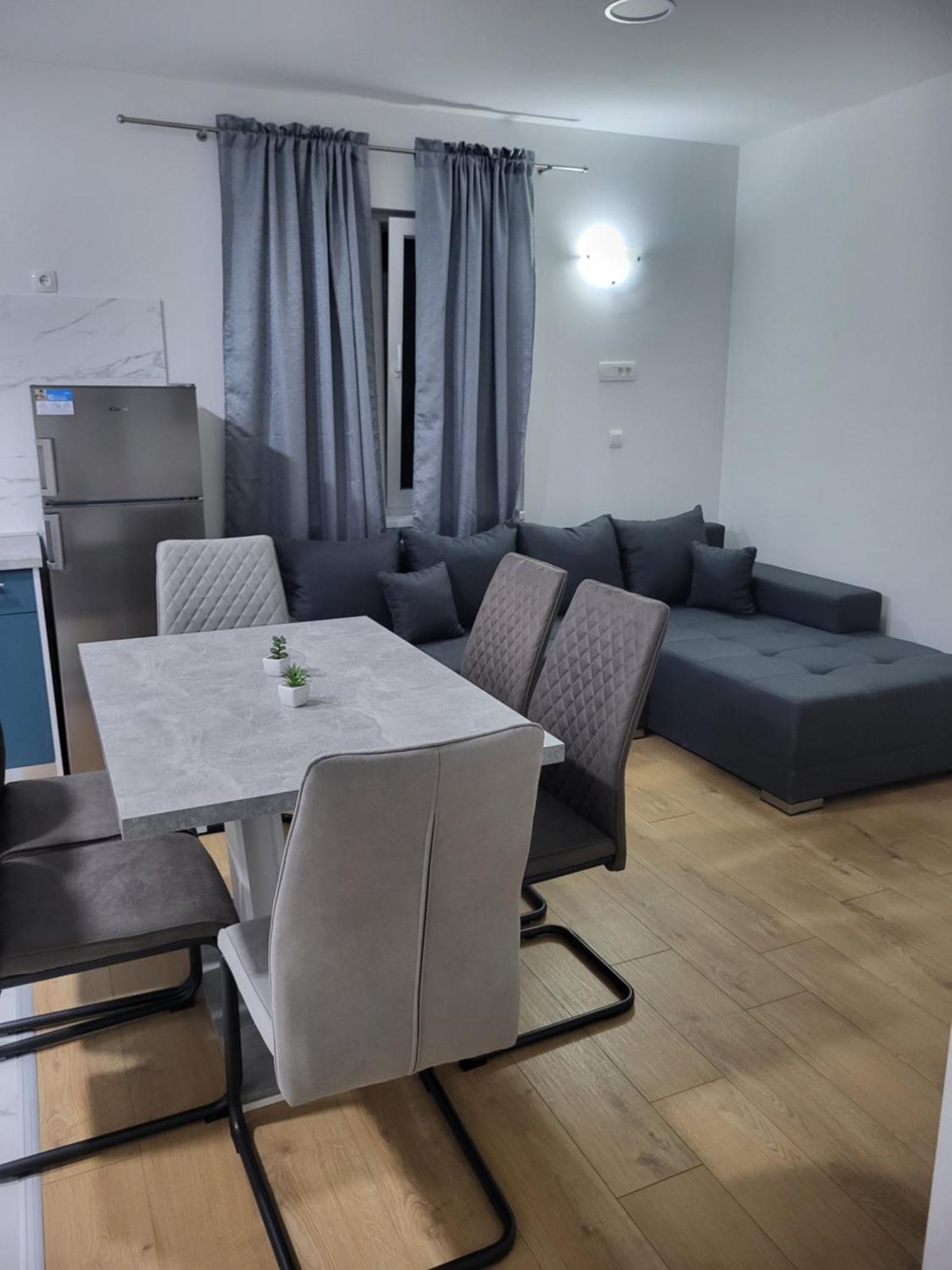 Apartmani Skorpion Kaštela Kültér fotó